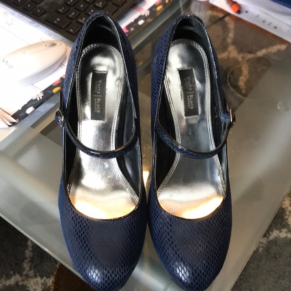 White House Black Market Shoes - White House blue pumps